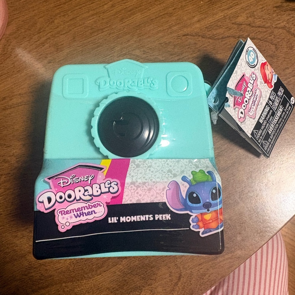 Disney doorables lil moments